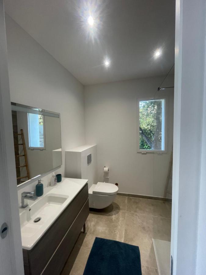Appartement A 2Mn De La Plage Du Ruppione Pietrosella Extérieur photo